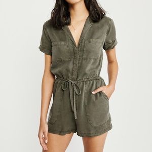 Abercrombie & Fitch utility romper